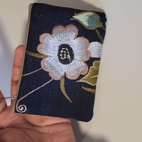 Handmade Cotton Purse - Picture 6 of 7